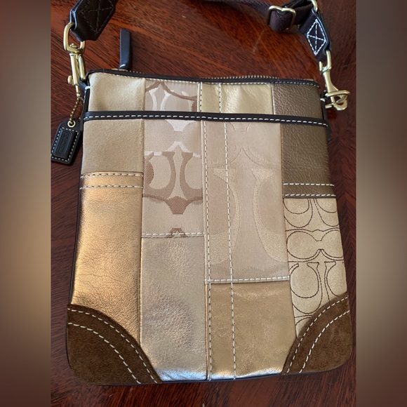 Coach Patchwork Swingpack Messenger Cross Body Handbag - Picture 13 of 14